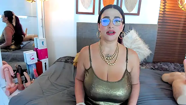 Scarleth swann online show from 11-13-25, 11:36