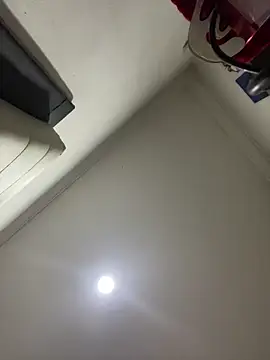 Charlotte cute18 online show from 12-12-24, 02:26