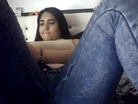 Charlotte cute18 online show from 12-14-24, 08:29