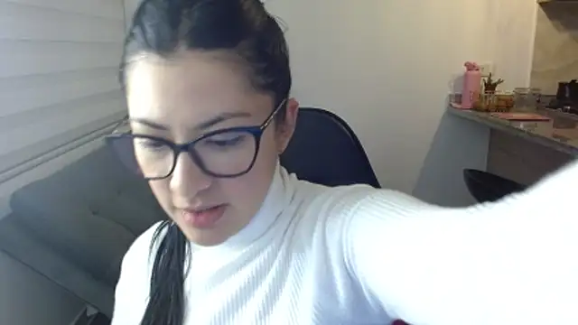 Charlotte cute18 online show from 02-14-26, 02:45