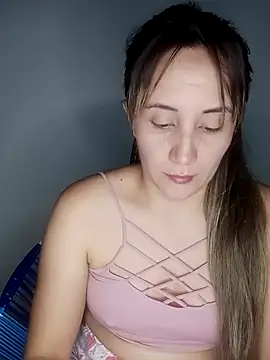 Isabel23zr online show from 03-08-25, 03:28