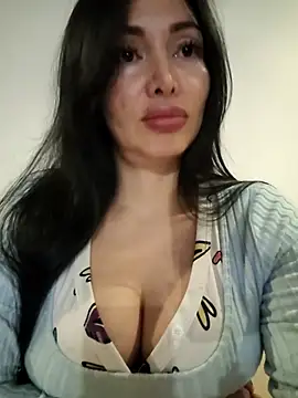 Snapshot of _monicab chatting on 07-14-26, 02:05 monicab online show from 07-14-26, 02:05