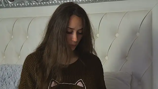 AliceMunro online show from 04-22-26, 05:09