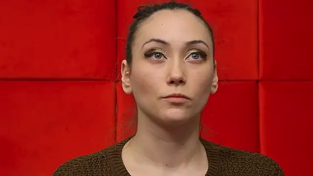 Snapshot of AliceMunro chatting on 02-26-25, 08:04 AliceMunro online show from 02-26-25, 08:04