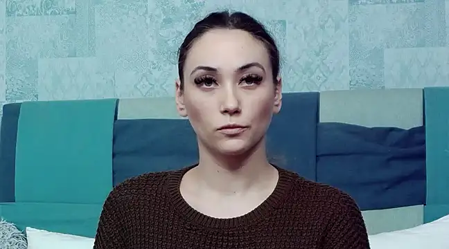 Snapshot of AliceMunro chatting on 03-15-25, 01:40 AliceMunro online show from 03-15-25, 01:40