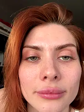 Snapshot of Accole chatting on 12-04-24, 01:03 Accole online show from 12-04-24, 01:03