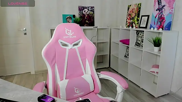 Stacey Brown online show from 12-02-24, 07:20