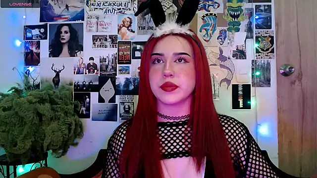 Sunny-hott online show from 11-23-25, 10:42