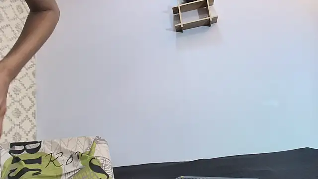 Chantal taylor  online show from 03-10-25, 12:06