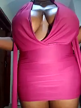 Snapshot of suckmyboobs12_ chatting on 03-16-25, 05:50 suckmyboobs12  online show from 03-16-25, 05:50