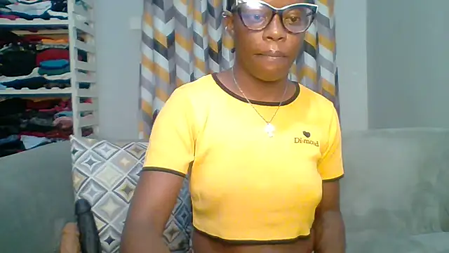 Petite 254 online show from 02-12-26, 01:16