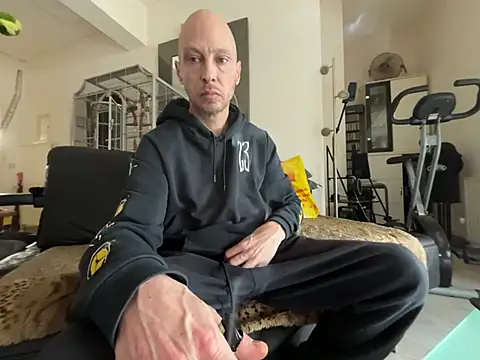 Snapshot of Germankink chatting on 02-05-26, 12:23 Germankink online show from 02-05-26, 12:23