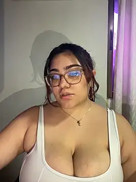 KathyGonzalez online show from 11-18-25, 11:35
