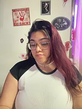 KathyGonzalez online show from 10-06-25, 07:36