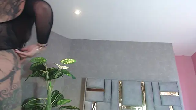 JuliaRose ks online show from 02-11-26, 12:49