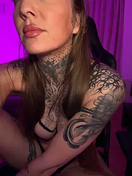 ElenaHaze online show from 06-10-26, 06:09