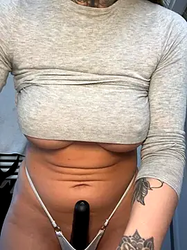 ElenaHaze online show from 10-13-25, 05:53