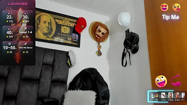 MattRodriguez9 online show from 06-11-26, 09:17