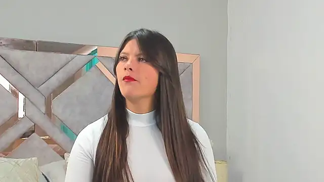 Victoriabecker online show from 01-31-25, 02:39