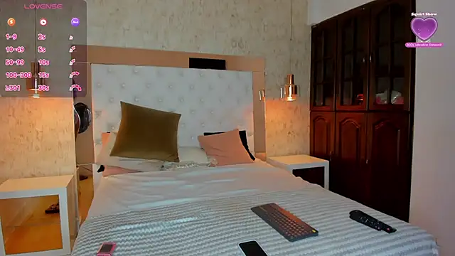 AshleyyBrownn online show from 11-26-25, 03:06