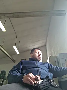 Snapshot of Leonormaldick chatting on 12-18-24, 10:51 Leonormaldick online show from 12-18-24, 10:51