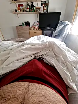 Snapshot of Leonormaldick chatting on 12-06-24, 12:00 Leonormaldick online show from 12-06-24, 12:00