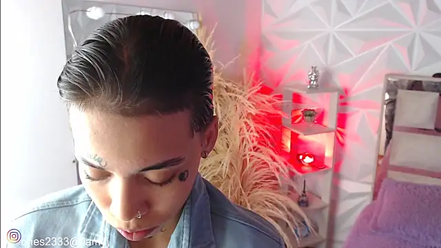 Jonesliam23 online show from 10-09-25, 07:14