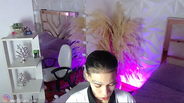 Jonesliam23 online show from 02-19-26, 07:22