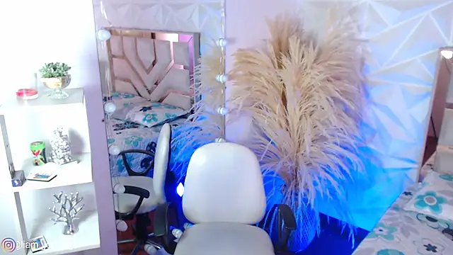 Jonesliam23 online show from 03-15-26, 07:10