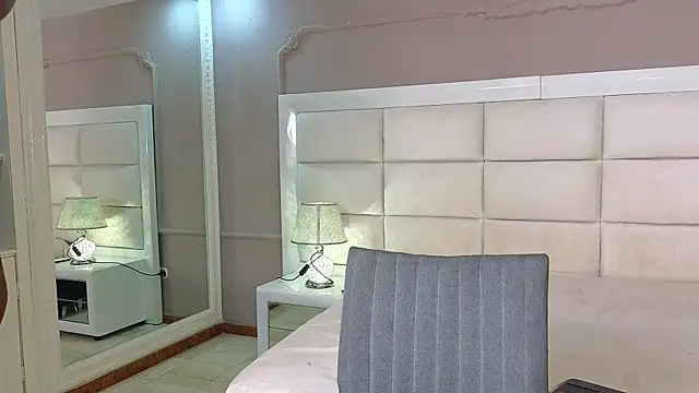 adaraSmiith online show from 02-05-26, 10:27