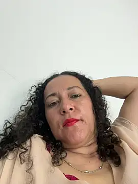 luisa curli online show from 02-08-26, 03:37