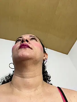 luisa curli online show from 12-05-25, 05:06