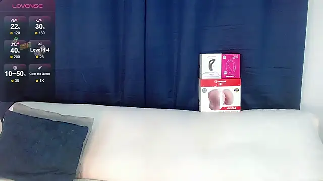 Snapshot of laura_sweett120 chatting on 02-10-26, 07:07 laura sweett120 online show from 02-10-26, 07:07