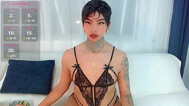 laura sweett120 online show from 06-17-26, 06:02