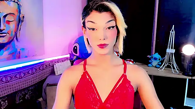 Snapshot of the-horus-girl chatting on 03-11-25, 04:30 the-horus-girl online show from 03-11-25, 04:30
