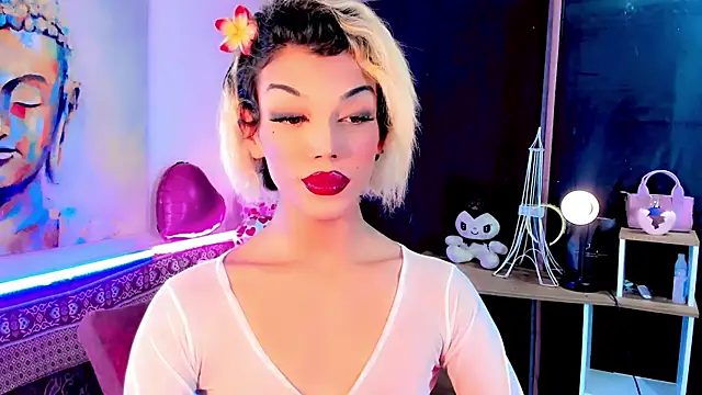 Snapshot of the-horus-girl chatting on 03-14-25, 07:48 the-horus-girl online show from 03-14-25, 07:48