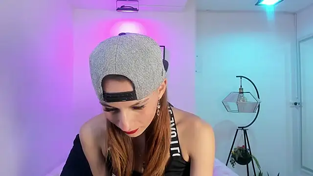 Snapshot of Tamara_slimx chatting on 03-16-25, 03:58 Tamara slimx online show from 03-16-25, 03:58
