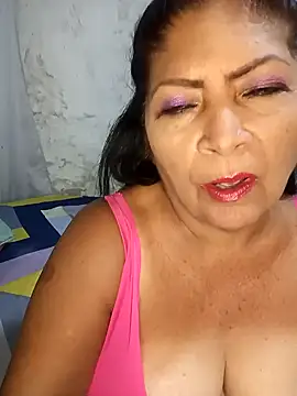 Snapshot of naysi chatting on 12-14-24, 08:40 naysi online show from 12-14-24, 08:40