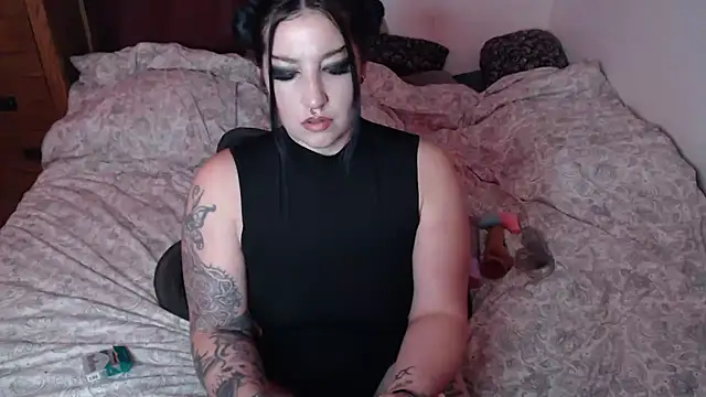 Snapshot of anja_peach chatting on 11-30-25, 05:19 anja peach online show from 11-30-25, 05:19