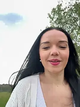 Vanesskaa online show from 10-08-25, 02:29