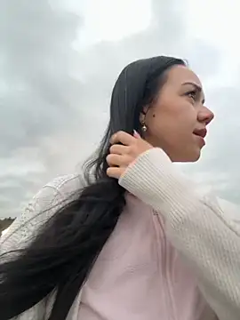 Vanesskaa online show from 10-09-25, 05:02