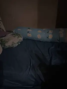 cloudyunderwear online show from 03-16-25, 07:37