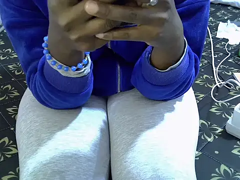 winnie254 online show from 03-07-26, 04:45