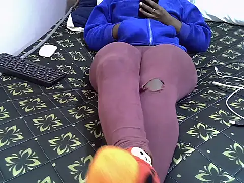 winnie254 online show from 03-06-26, 04:18