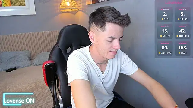 tossetrech online show from 11-29-25, 03:17