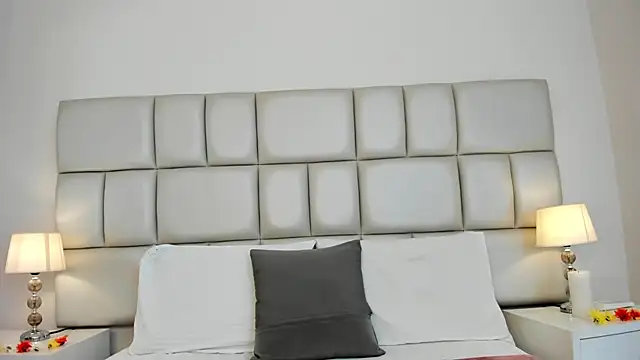 DojaAissha online show from 03-11-25, 07:03