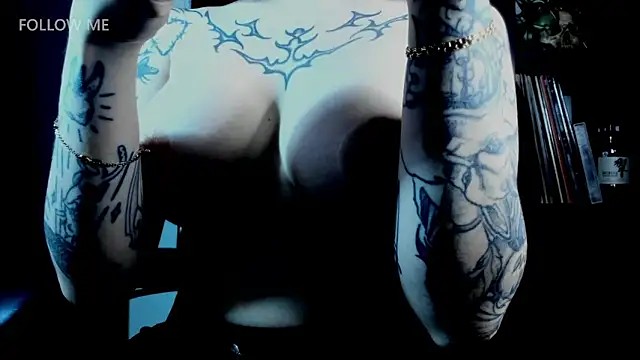 Demongirl6666 online show from 02-09-26, 12:36