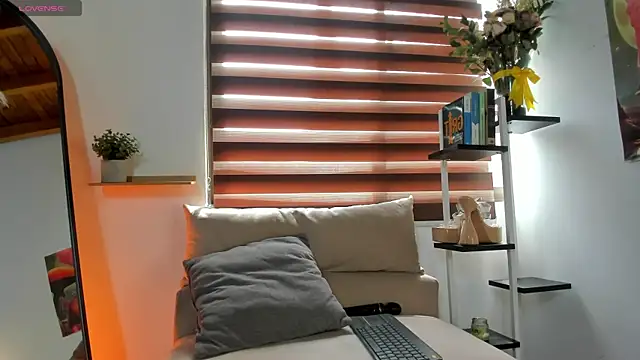 Saraycum online show from 10-12-25, 06:20