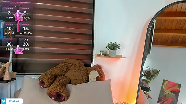 Saraycum online show from 10-19-25, 12:41
