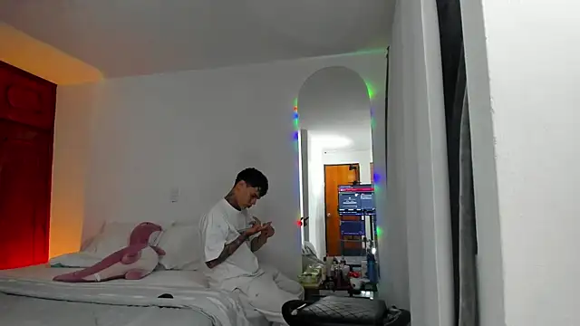 Jordyrodriiguez online show from 02-16-25, 01:58